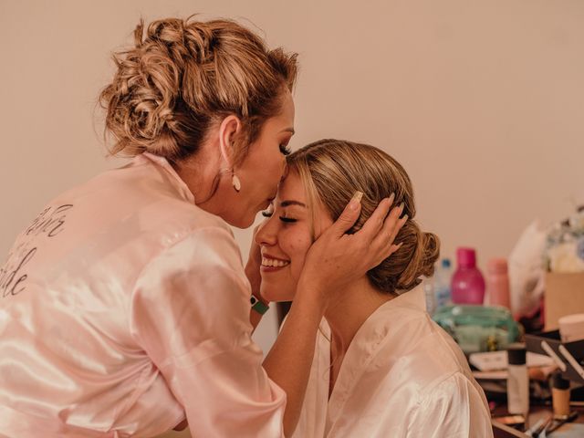 La boda de Mario y Rakel en Ixtapa Zihuatanejo, Guerrero 33