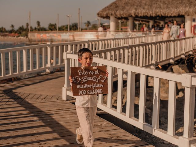 La boda de Mario y Rakel en Ixtapa Zihuatanejo, Guerrero 78