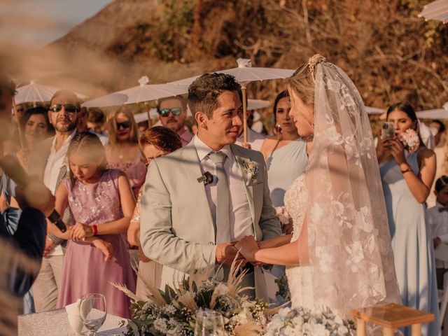 La boda de Mario y Rakel en Ixtapa Zihuatanejo, Guerrero 92