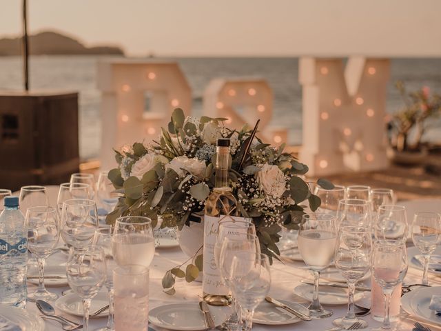 La boda de Mario y Rakel en Ixtapa Zihuatanejo, Guerrero 111