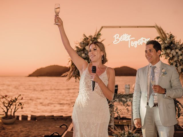 La boda de Mario y Rakel en Ixtapa Zihuatanejo, Guerrero 121