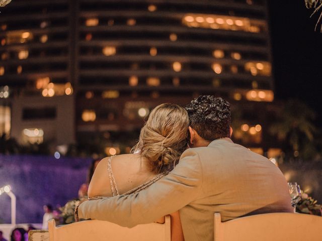 La boda de Mario y Rakel en Ixtapa Zihuatanejo, Guerrero 125