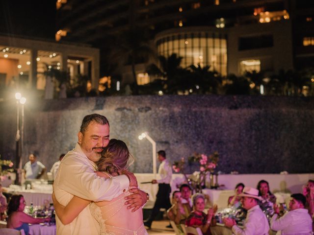 La boda de Mario y Rakel en Ixtapa Zihuatanejo, Guerrero 129