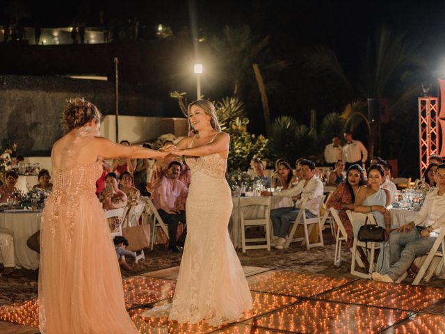 La boda de Mario y Rakel en Ixtapa Zihuatanejo, Guerrero 133