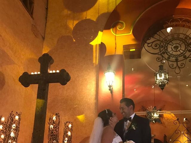 La boda de Carlos y Leslie en Naucalpan, Estado México 46