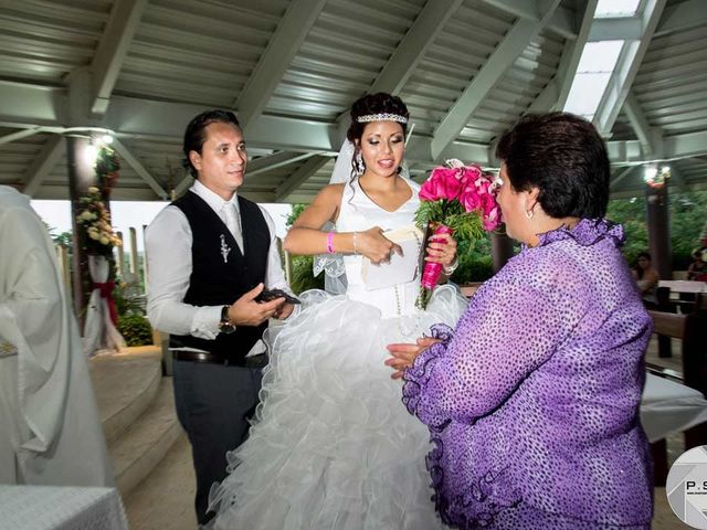 La boda de Marco y Julieta en Ixtapa Zihuatanejo, Guerrero 200