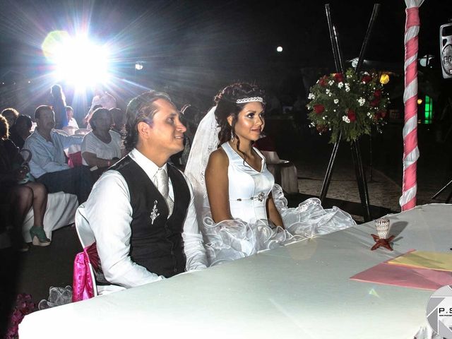 La boda de Marco y Julieta en Ixtapa Zihuatanejo, Guerrero 381