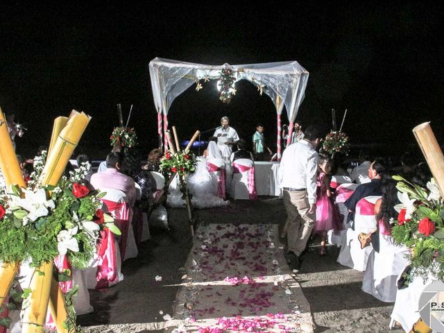 La boda de Marco y Julieta en Ixtapa Zihuatanejo, Guerrero 387
