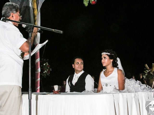 La boda de Marco y Julieta en Ixtapa Zihuatanejo, Guerrero 391