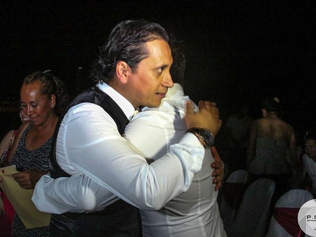 La boda de Marco y Julieta en Ixtapa Zihuatanejo, Guerrero 421