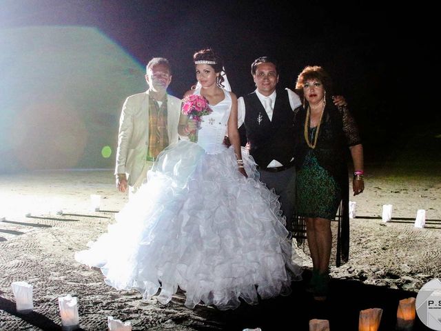 La boda de Marco y Julieta en Ixtapa Zihuatanejo, Guerrero 453