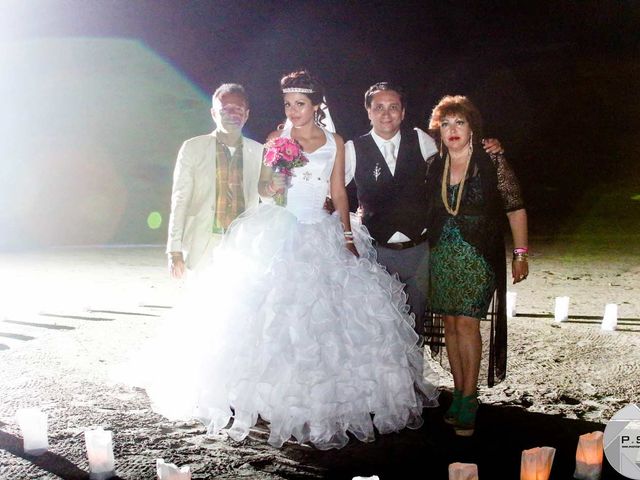 La boda de Marco y Julieta en Ixtapa Zihuatanejo, Guerrero 454