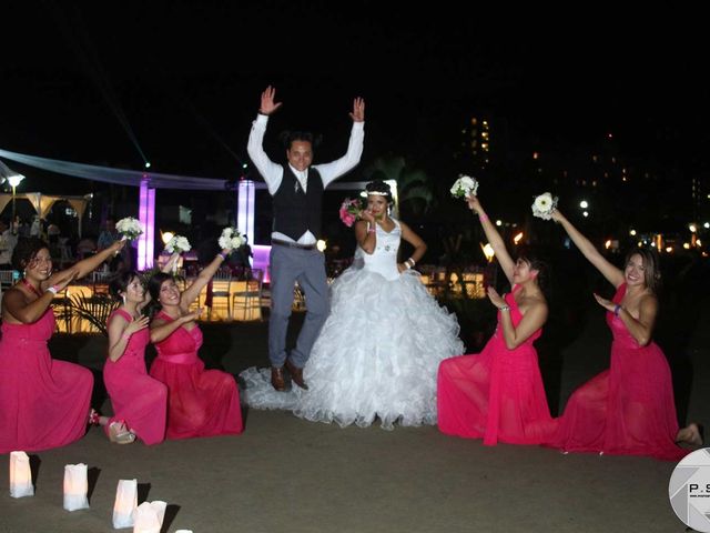 La boda de Marco y Julieta en Ixtapa Zihuatanejo, Guerrero 485