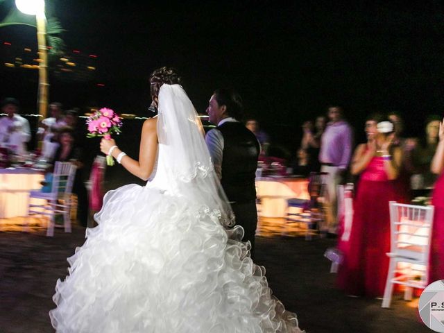 La boda de Marco y Julieta en Ixtapa Zihuatanejo, Guerrero 499