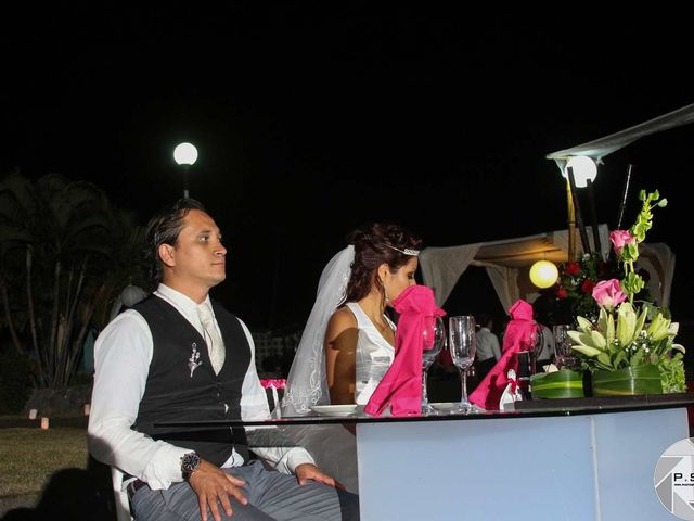 La boda de Marco y Julieta en Ixtapa Zihuatanejo, Guerrero 500