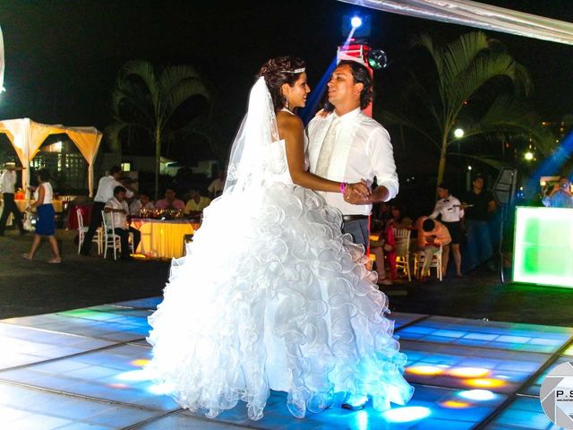 La boda de Marco y Julieta en Ixtapa Zihuatanejo, Guerrero 535