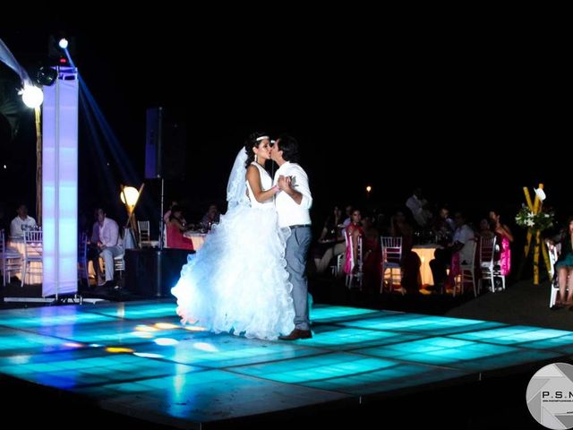 La boda de Marco y Julieta en Ixtapa Zihuatanejo, Guerrero 543