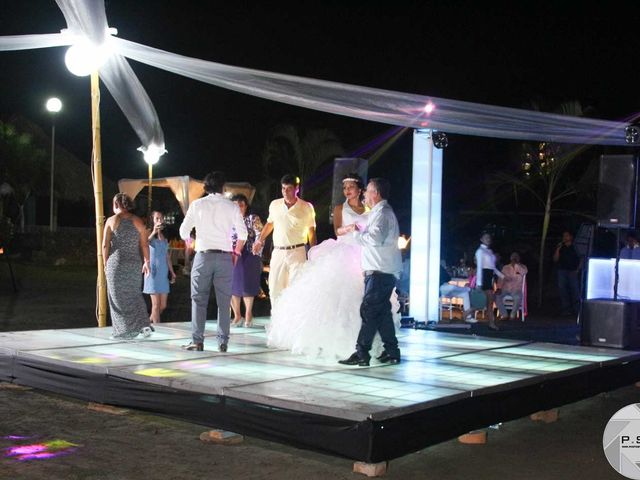La boda de Marco y Julieta en Ixtapa Zihuatanejo, Guerrero 563