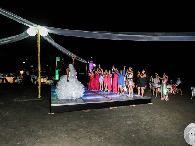 La boda de Marco y Julieta en Ixtapa Zihuatanejo, Guerrero 577