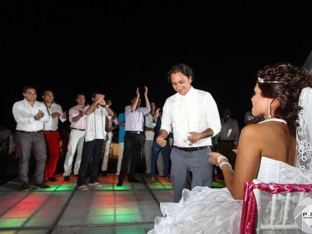 La boda de Marco y Julieta en Ixtapa Zihuatanejo, Guerrero 609