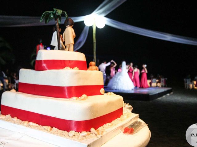 La boda de Marco y Julieta en Ixtapa Zihuatanejo, Guerrero 627