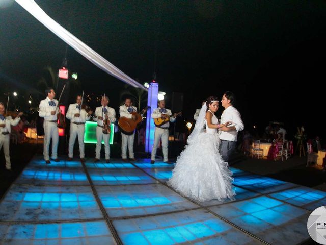 La boda de Marco y Julieta en Ixtapa Zihuatanejo, Guerrero 662