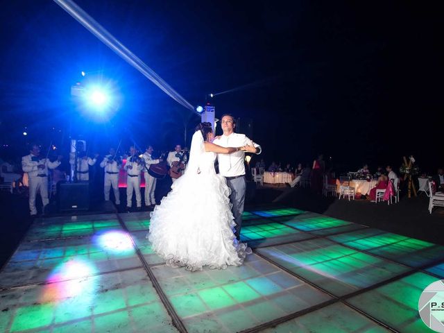 La boda de Marco y Julieta en Ixtapa Zihuatanejo, Guerrero 705