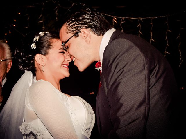 La boda de Guillermo y Ariadna en Coacalco, Estado México 32