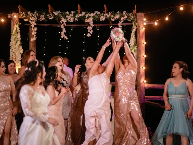 La boda de Pablo y Dulce en Guaymas-San Carlos, Sonora 44