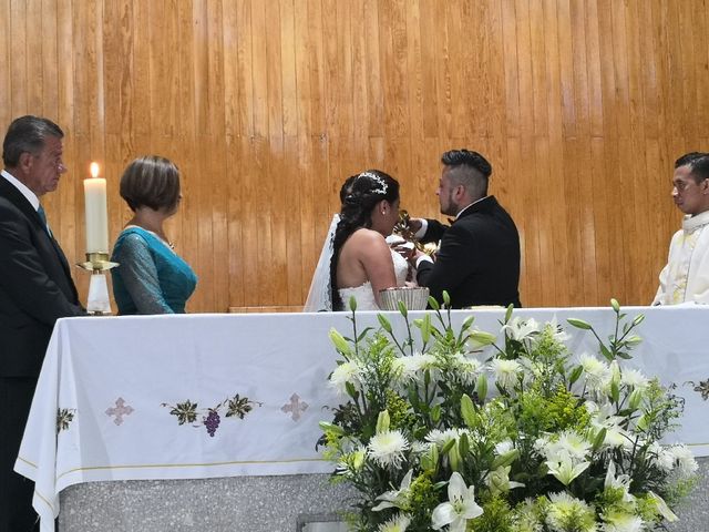 La boda de Aarón  y Karla en Iztapalapa, Ciudad de México 6