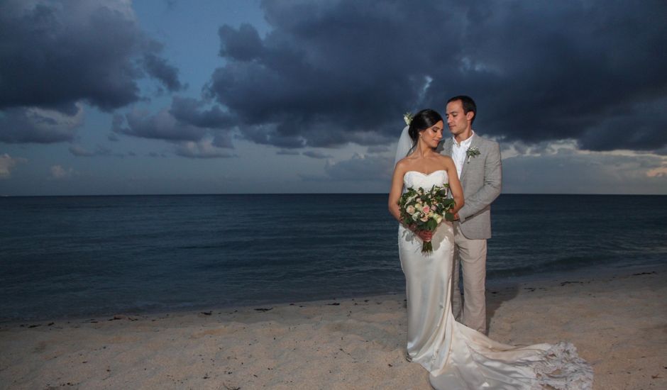 La boda de Mauricio y Marimar en Playa del Carmen, Quintana Roo