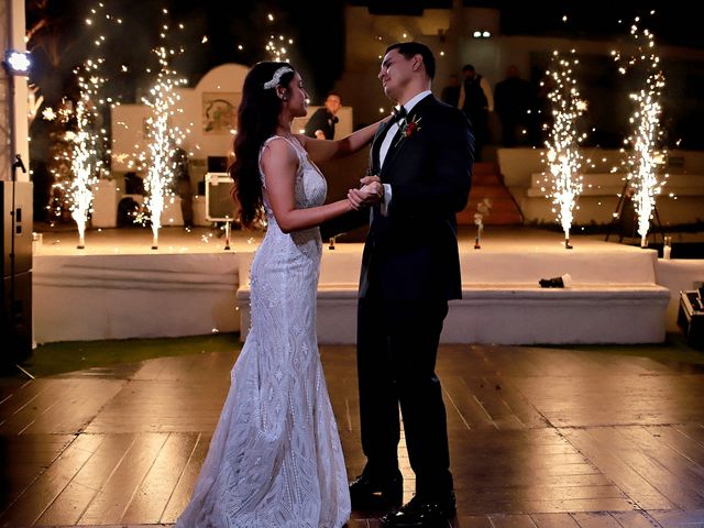 La boda de Jhon y Briie en Ensenada, Baja California 33