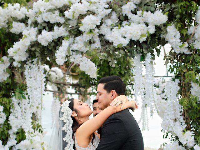La boda de Jhon y Briie en Ensenada, Baja California 222