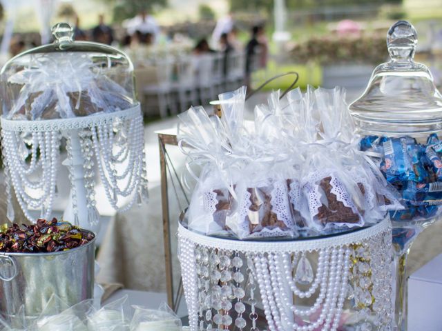 La boda de Isaias y Angeli en Hidalgo, Michoacán 22