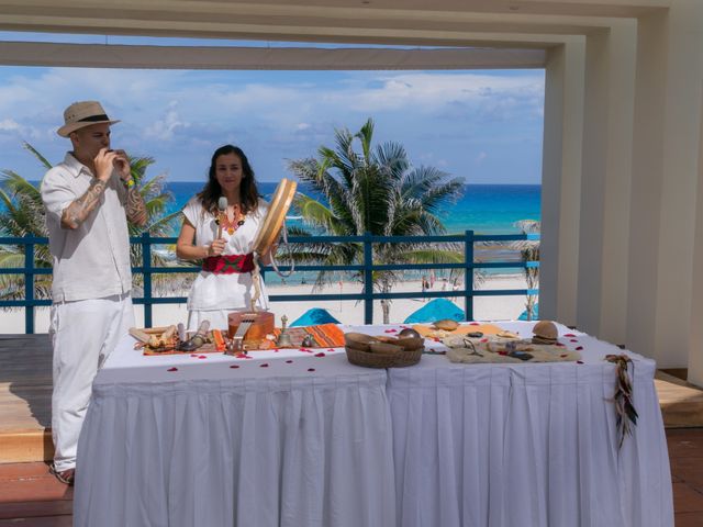 La boda de Jonhatan y Roberto en Cancún, Quintana Roo 71
