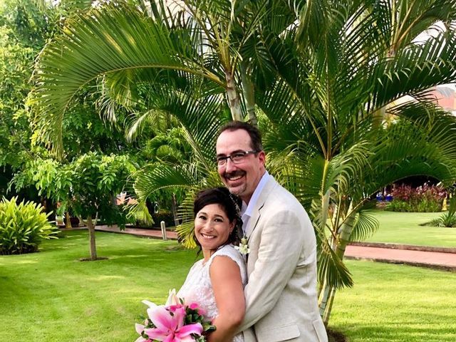 La boda de Joshua y Marisella en Puerto Vallarta, Jalisco 4