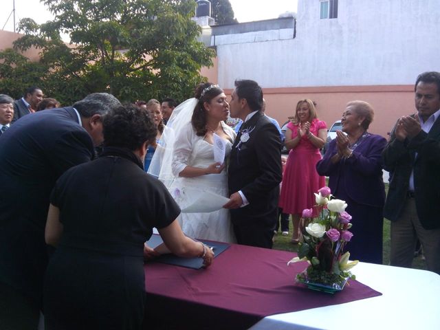 La boda de Diego y Edith en Toluca, Estado México 5