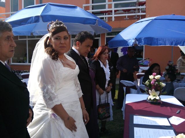 La boda de Diego y Edith en Toluca, Estado México 7