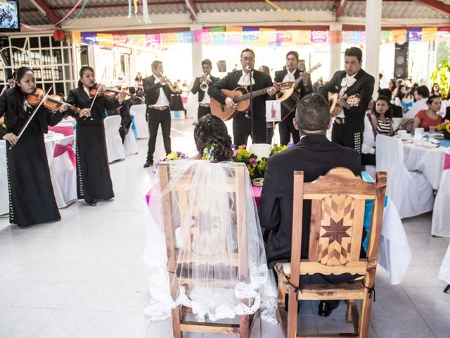 La boda de Ricardo  y Lupita en Huixquilucan, Estado México 25