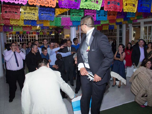 La boda de Ricardo  y Lupita en Huixquilucan, Estado México 32