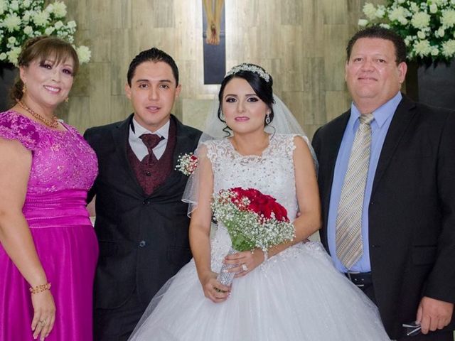 La boda de Felipe  y Karla   en Guamúchil, Sinaloa 31