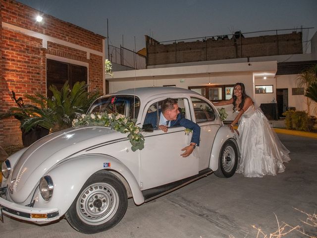 La boda de Ricardo  y Karen  en Guadalajara, Jalisco 17