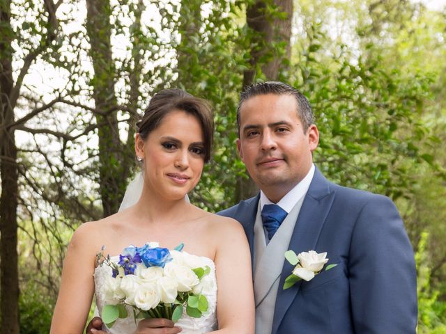 La boda de Aarón y Claudia en Metepec, Estado México 36