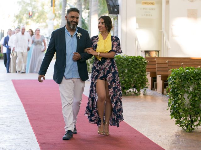 La boda de Rafael y Ariadna en Cancún, Quintana Roo 17
