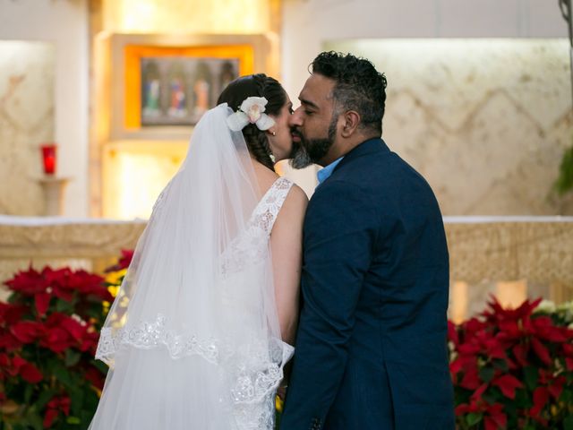 La boda de Rafael y Ariadna en Cancún, Quintana Roo 29