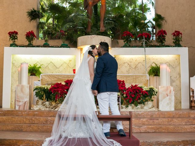 La boda de Rafael y Ariadna en Cancún, Quintana Roo 30