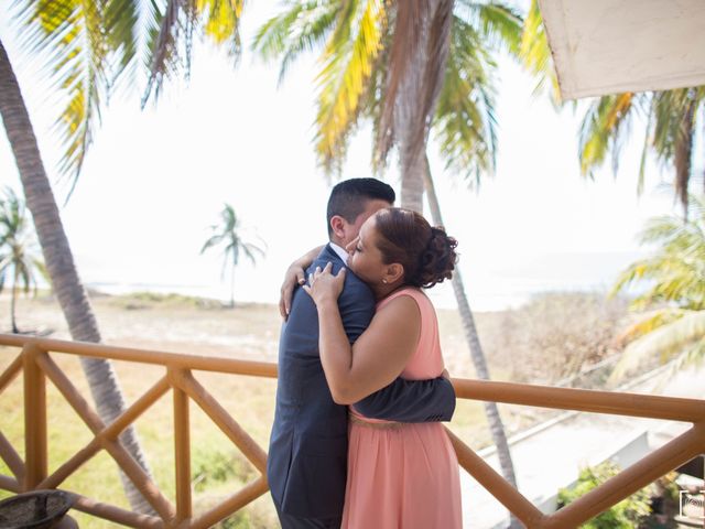 La boda de César  y Karen Stephania  en Puerto Vallarta, Jalisco 29