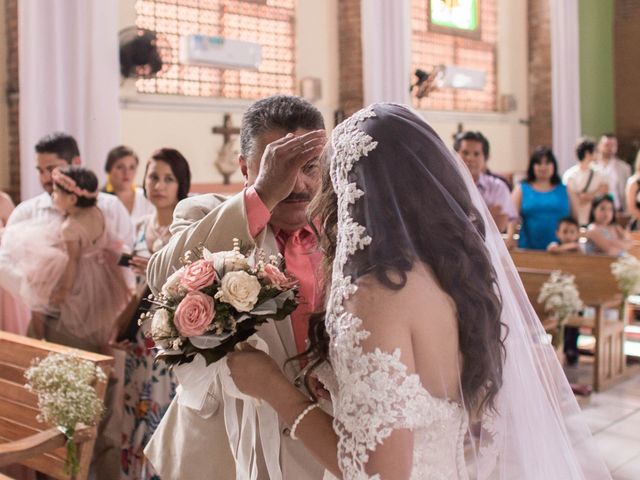 La boda de César  y Karen Stephania  en Puerto Vallarta, Jalisco 43