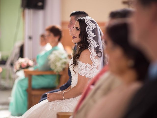 La boda de César  y Karen Stephania  en Puerto Vallarta, Jalisco 45