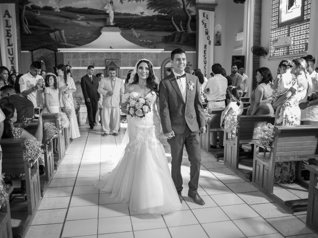 La boda de César  y Karen Stephania  en Puerto Vallarta, Jalisco 48